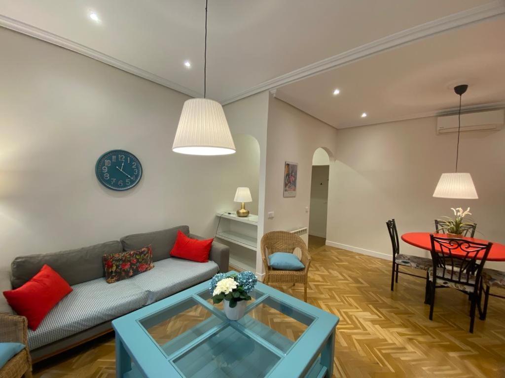 Guestready - Trendy Residence Near Plaza Mayor Мадрид Екстериор снимка
